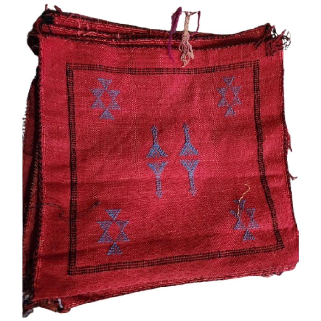 Coussin Sabra Rouge Fushia & Broderies Berbères | Yamiriam