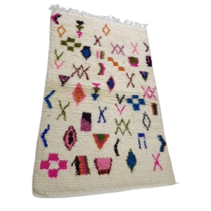 Tapis Azilal Symboles Berbères & Couleurs Vives | Yamiriam