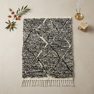 Tapis Beni Ourain Noir Gris & Losanges Blancs | Yamiriam