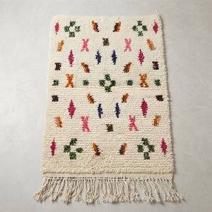 Tapis Azilal Crème & Motifs Géométriques Discrets | Yamiriam - YaMiriam