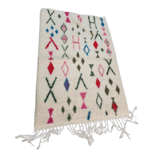 Tapis Azilal Crème & Motifs Losangiques Épars | Yamiriam - YaMiriam
