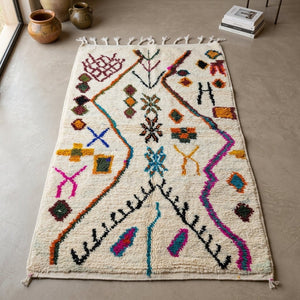 Tapis Azilal Crème & Symboles Berbères Multicolores | Yamiriam - YaMiriam