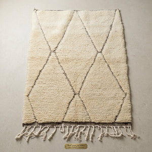 Tapis Beni Ourain Crème & Losanges Violet Rose | Yamiriam - YaMiriam
