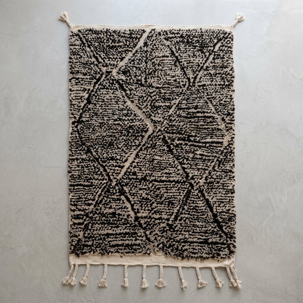 Tapis Beni Ourain Noir Losangé & Épais | Yamiriam - YaMiriam