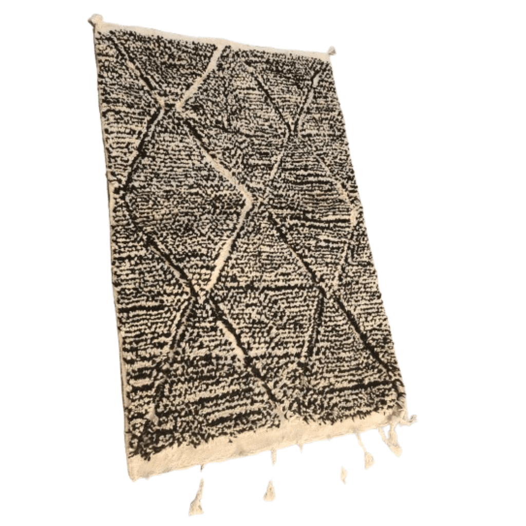 Tapis Beni Ourain Noir Losangé & Épais | Yamiriam - YaMiriam